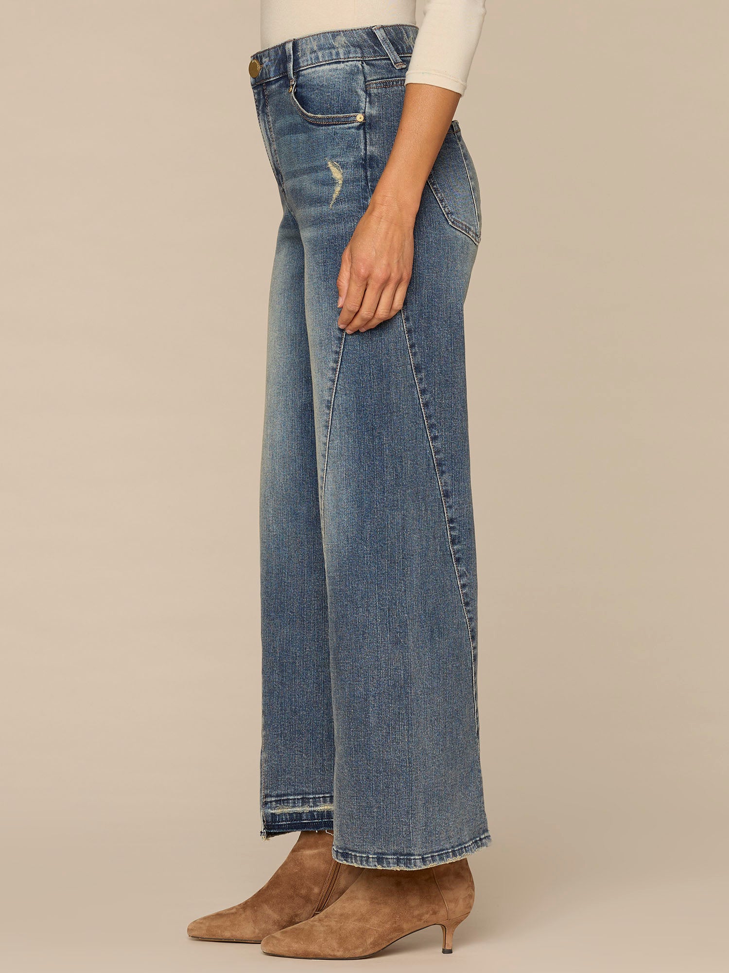 Absolution® Skyrise Uneven Release Step Hem Wide Leg Jeans - Image 3
