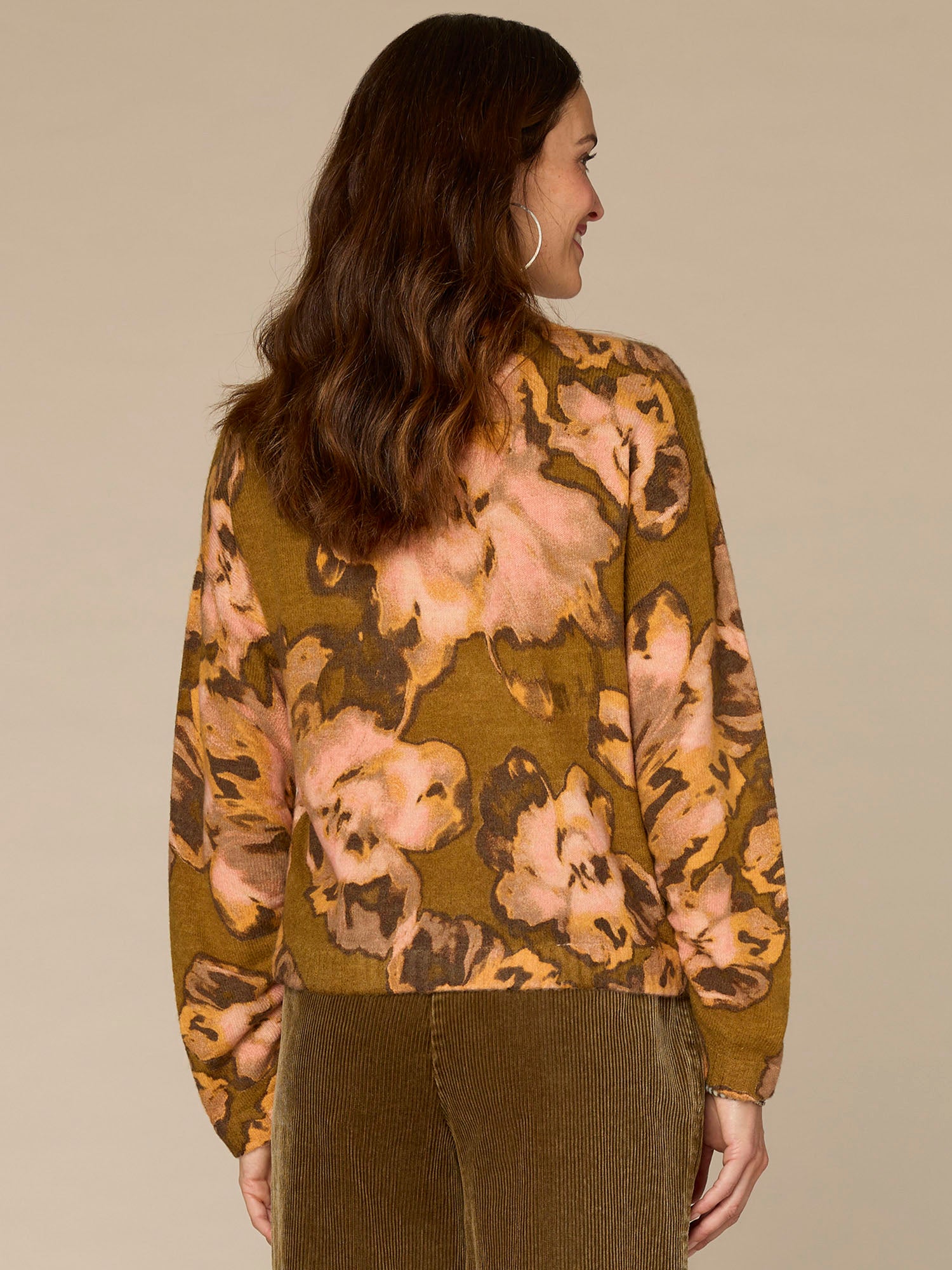 Long Ruched Sleeve Round Mock Neck Abstract Floral Print Sweater - Image 8