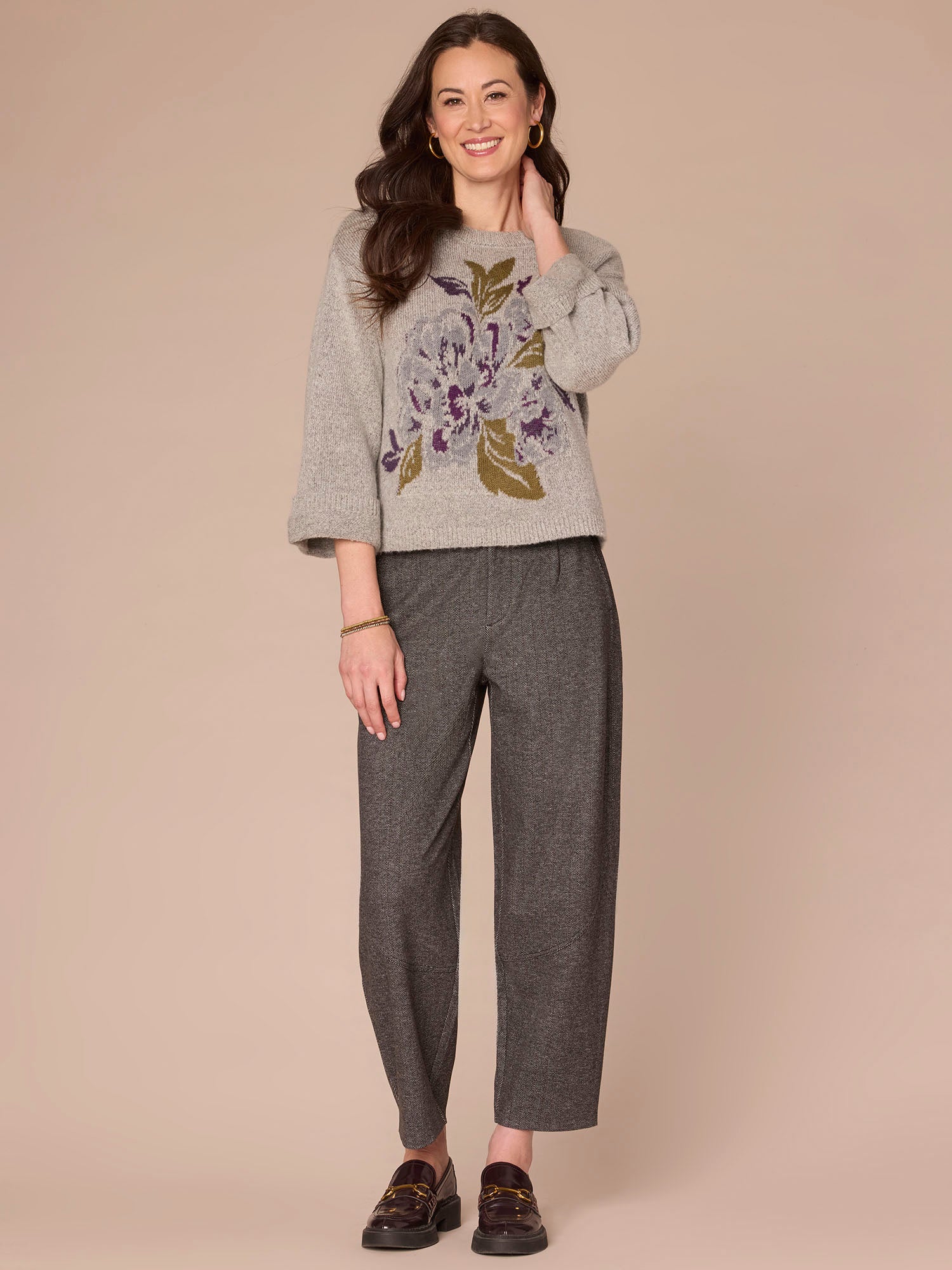 Long Cuffed Sleeve Round Neck Floral Jacquard Sweater - Image 4