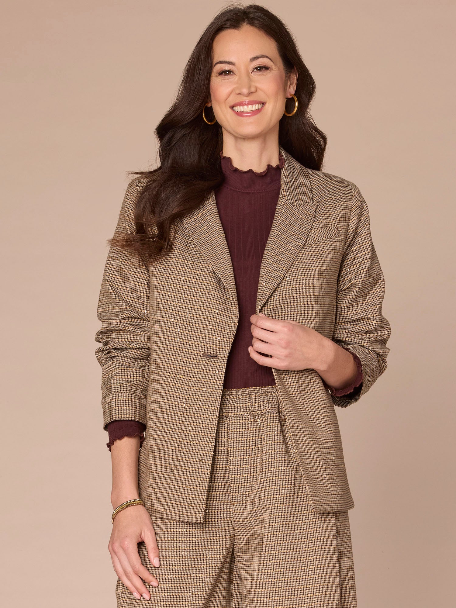 Ruched Sleeve Single Button Woven Blazer with Princess Seaming Pockets