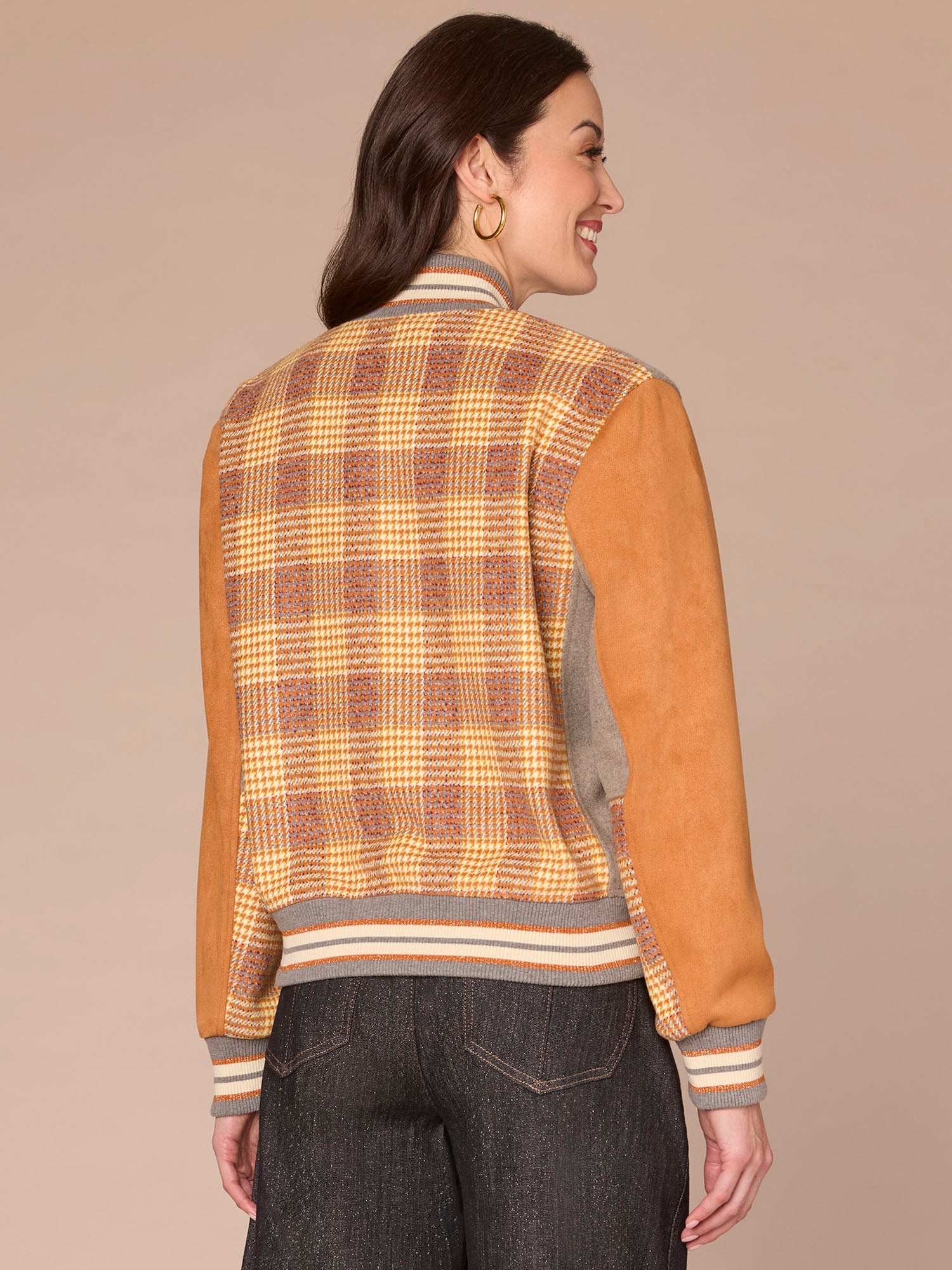 Long Sleeve Stand Collar Round Patch Pocket Mixed Media Woven Jacket - Image 3